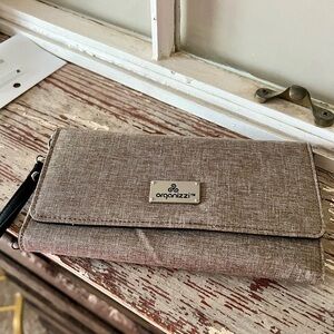 NEW! ORGANIZZI Wallet in Brown